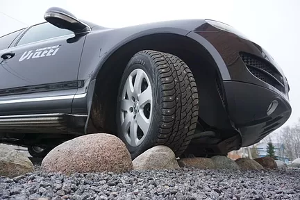 Когда менять резину в 2024 году? Почему важно сделать это вовремя и что говорит закон?