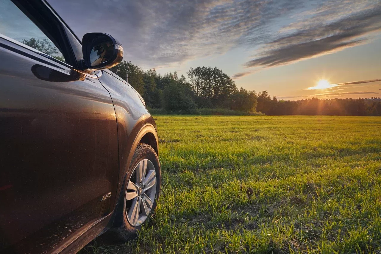 Почему повышается давление в шинах на жаре: объяснение и практические рекомендации