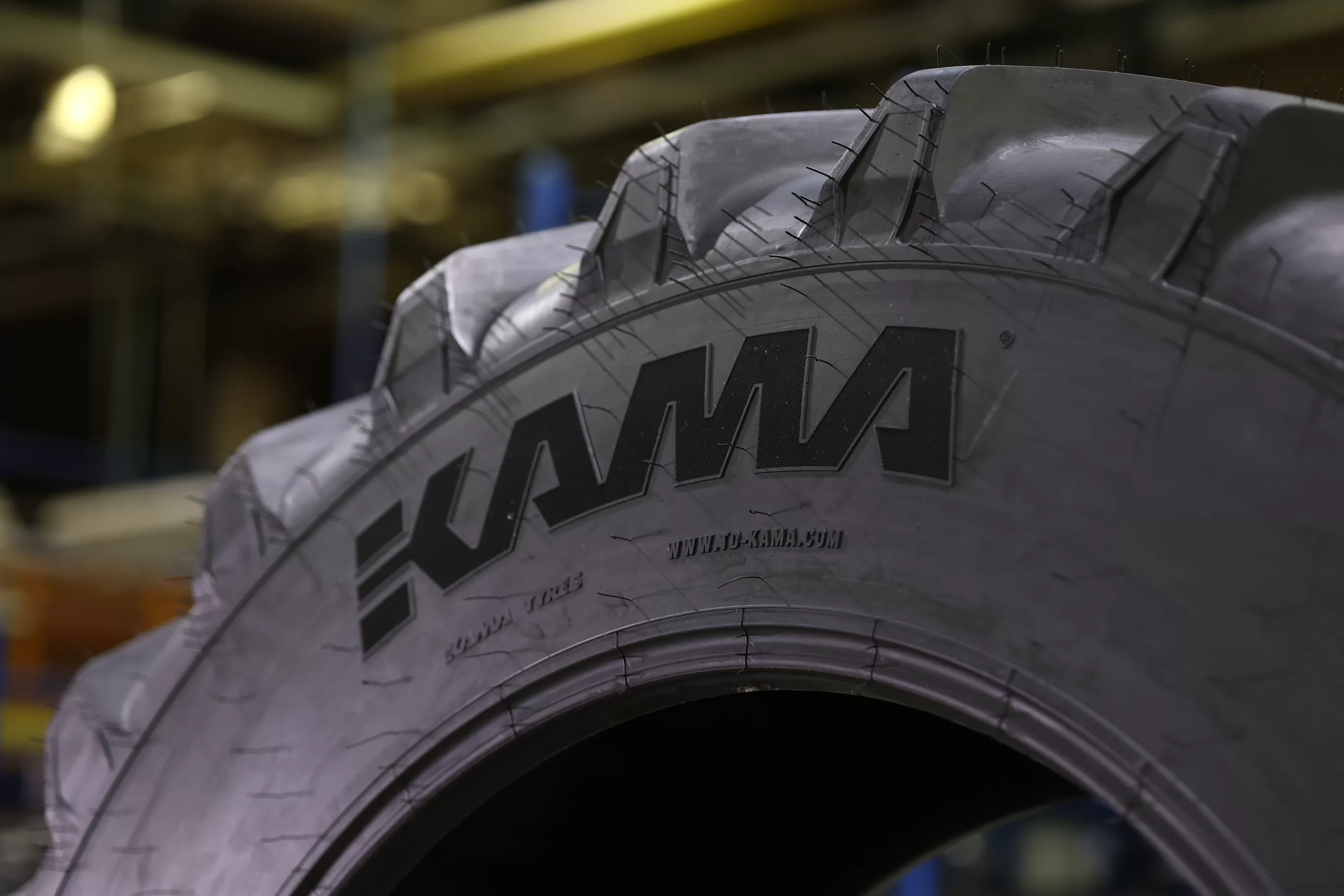 Какой вес и давление у шин К-700: технические характеристики и рекомендации