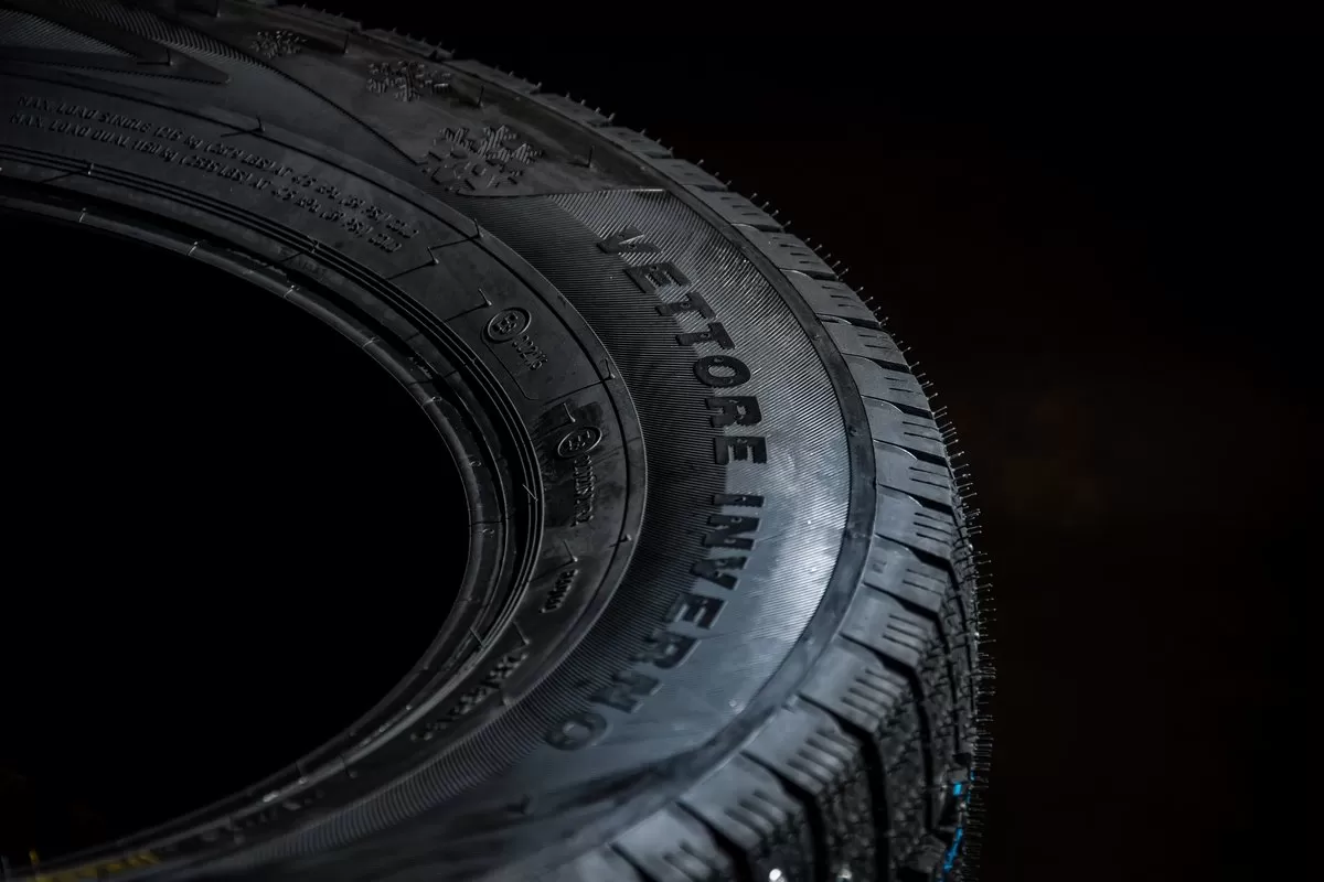 Viatti в топ-5 зимних шипованных шин для коммерческих авто по версии BlackTyres