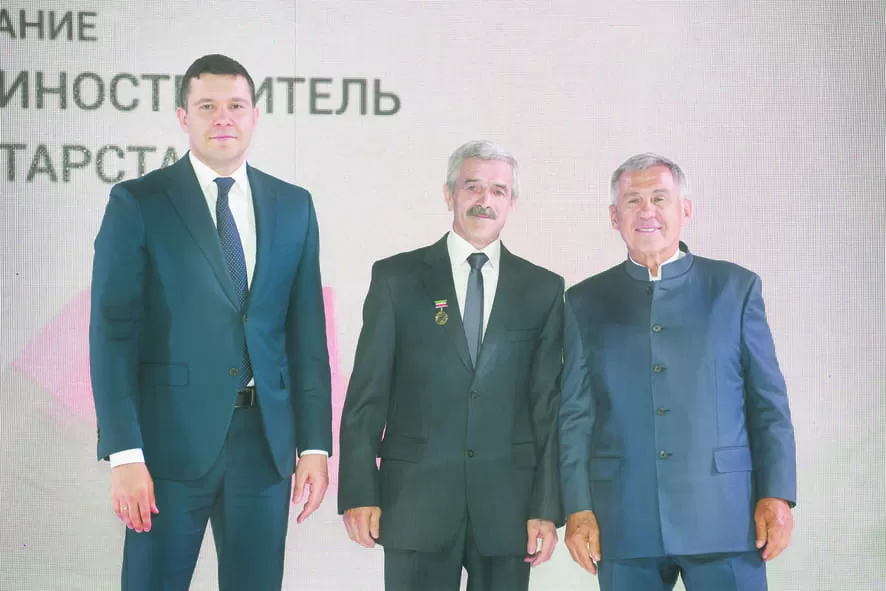 Работник KAMA TYRES стал заслуженным машиностроителем РТ
