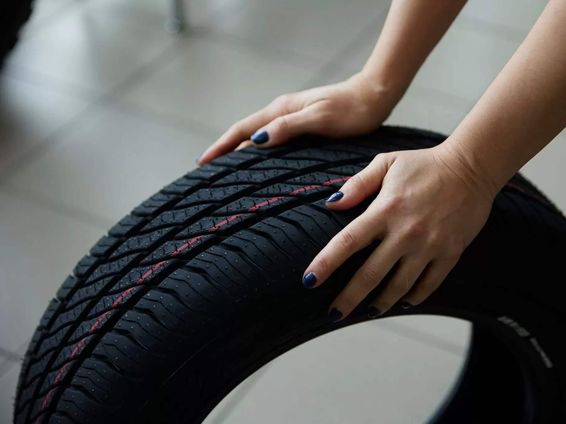 Быстро — значит дорого? Почему скоростные шины могут быть доступными