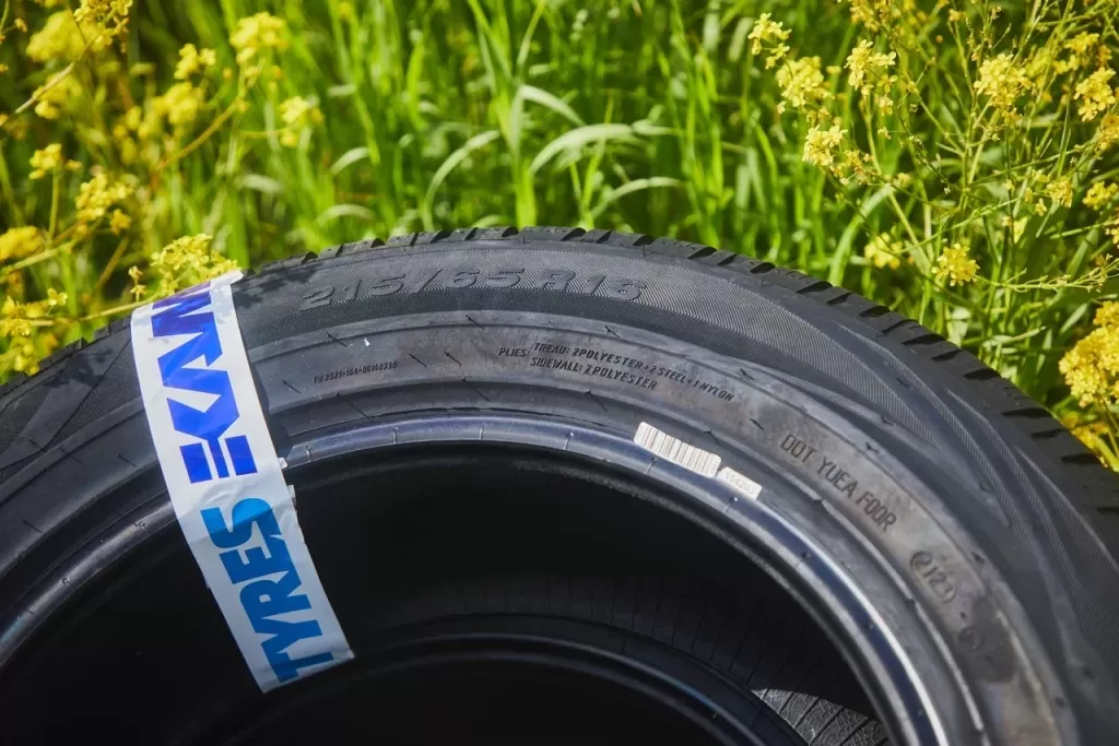DI__3784.jpg Маркировка и год выпуска на шинах