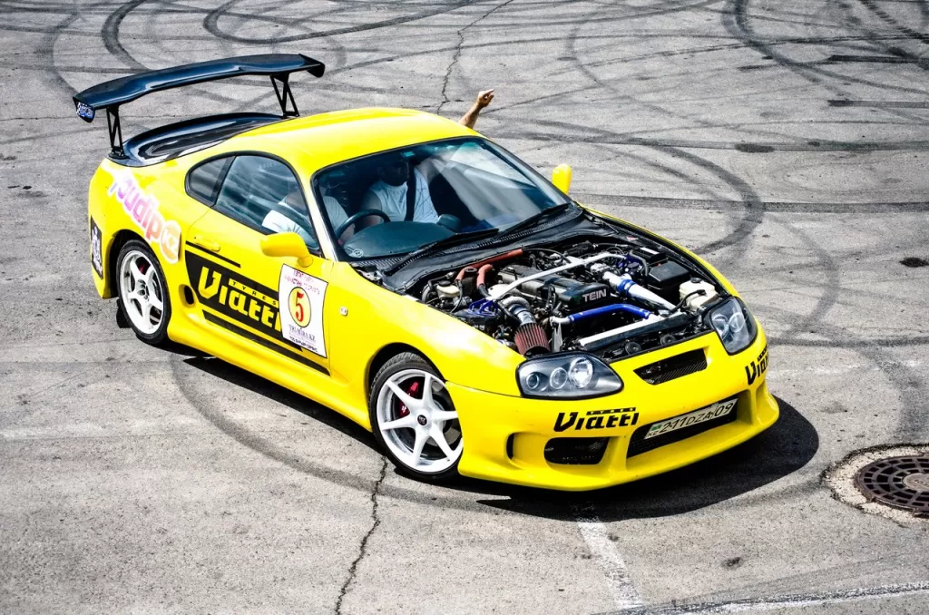 RoSXy5HuZjE.jpg RoSXy5HuZjE.jpg