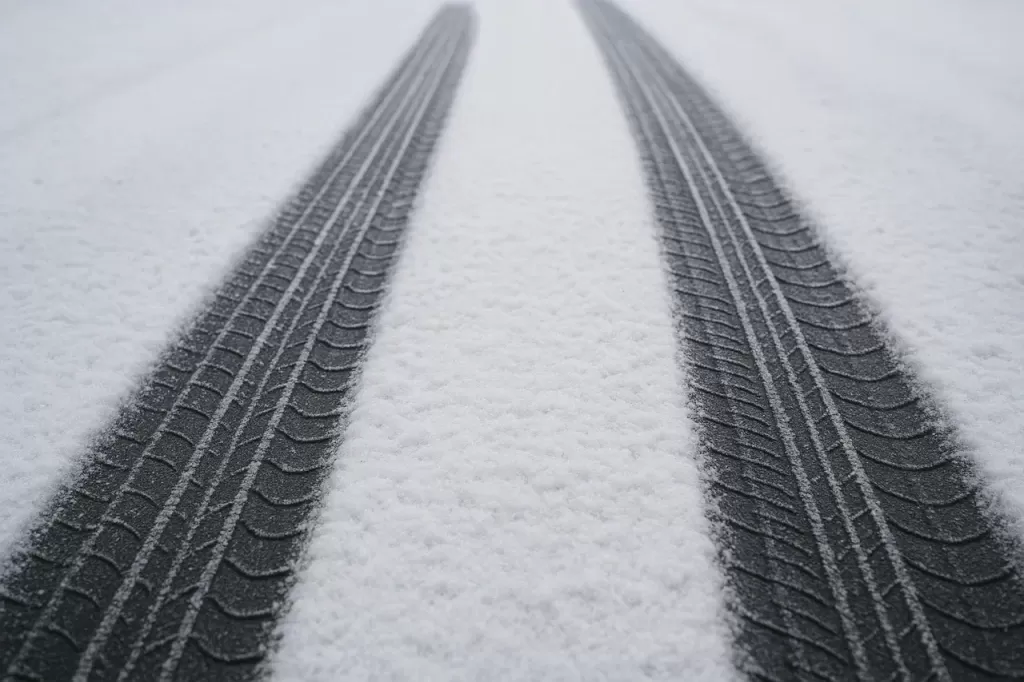 Роль состава резины в торможении