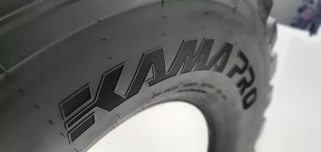 KAMA TYRES представил ЦМК-шины нового поколения на выставке «Иннопром. Беларусь».jpg