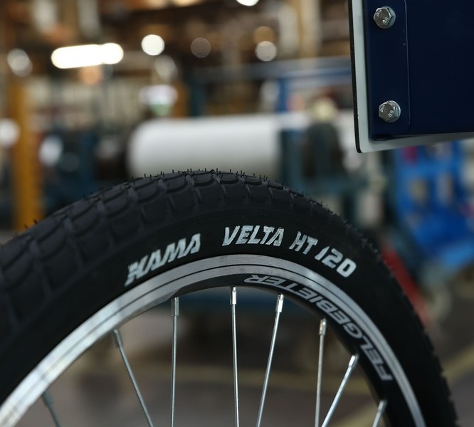 KAMA TYRES усиливает городскую линейку велошин: обновление в ассортименте VELTA HT 120