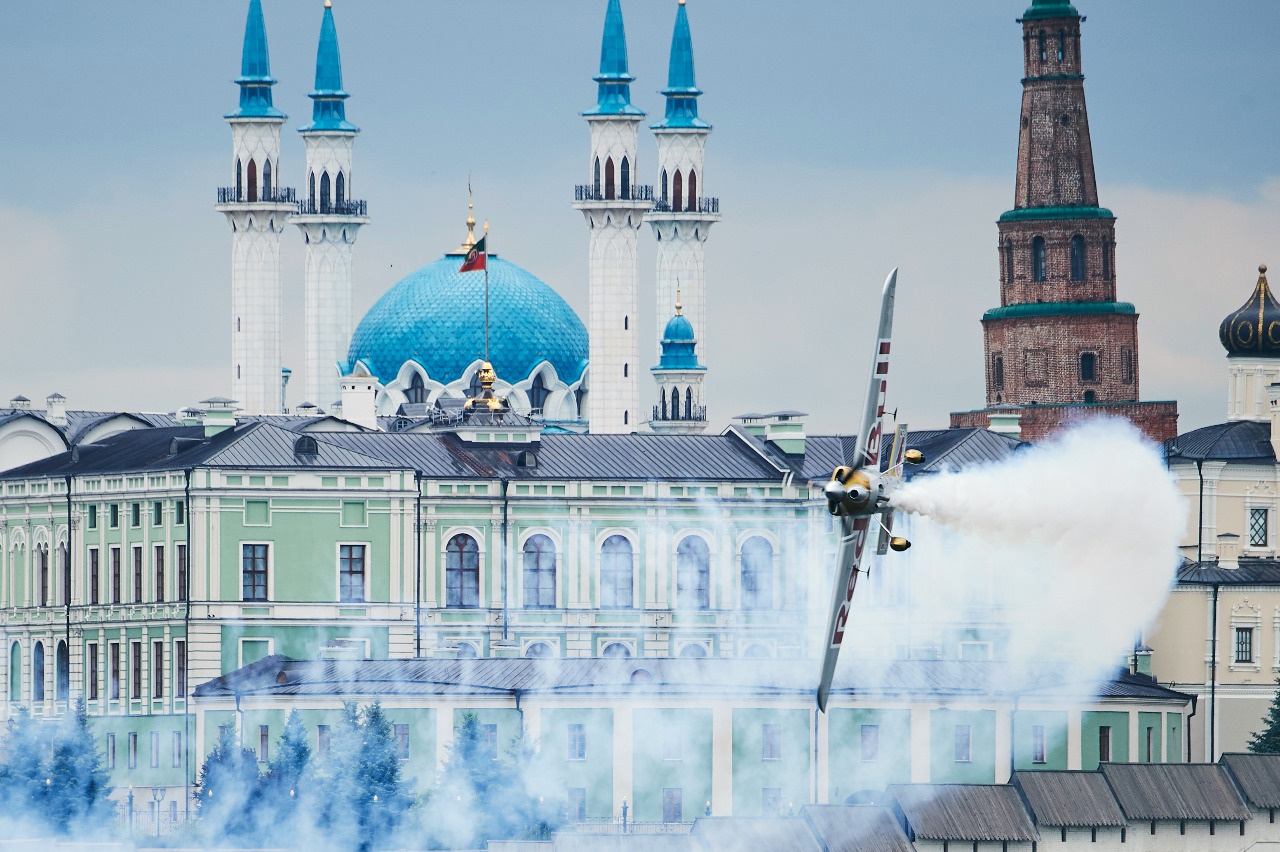 Воздушные гонки Red Bull Air Race в Казани прошли при поддержке бренда Viatti