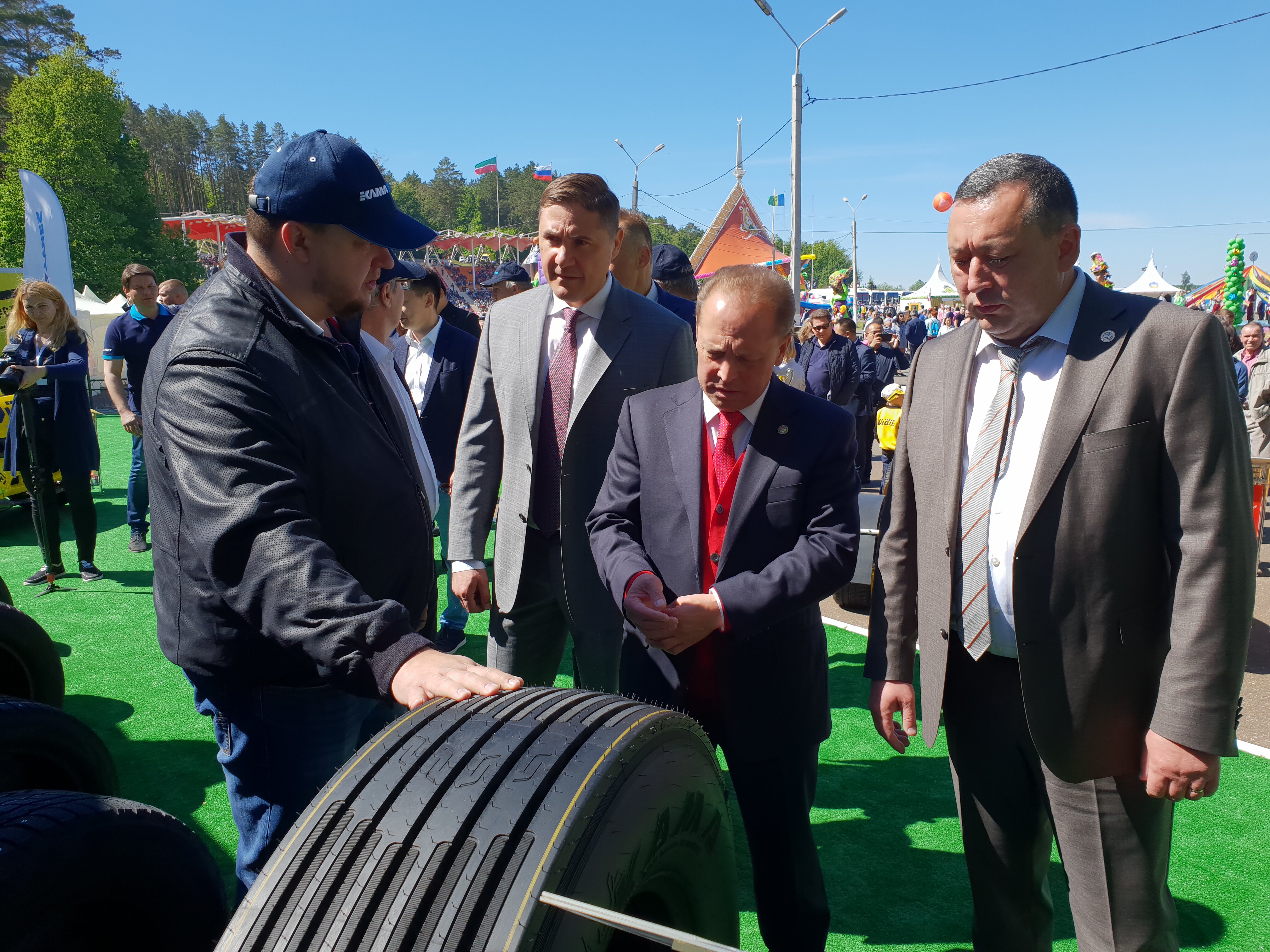 KAMA TYRES принял участие в праздновании Сабантуя