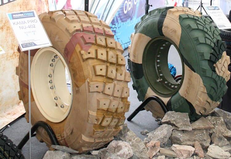 Шинный комплекс Kama Tyres впервые представил «камуфлированные» шины Шинный комплекс Kama Tyres впервые представил «камуфлированные» шины
