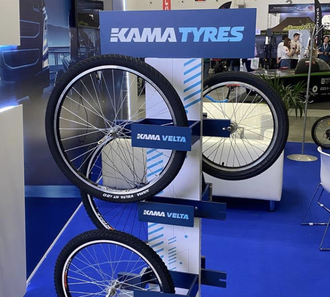На выставке «Мотовесна 2025» KAMA TYRES презентовал шины для велосипедистов и квадроциклистов
